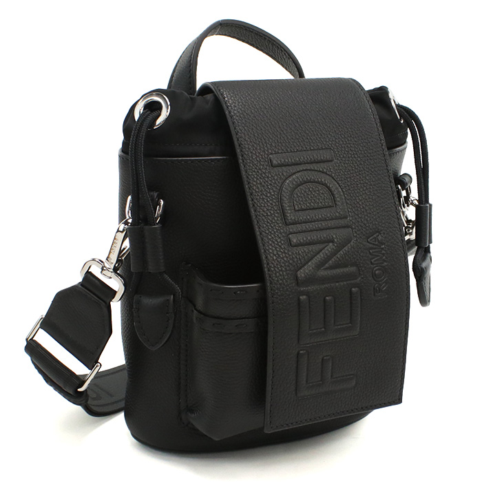 🖤 FENDI（フェンディ）で魅せる、大人の品格！オンラインで見つける、あなたのためのショルダーバッグ！✨