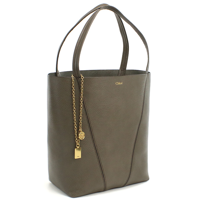 ✨ **Chloe（クロエ）**で叶える 大人のフェミニン・エレガンス！オンラインで見つける 最旬トートバッグコレクション！✨