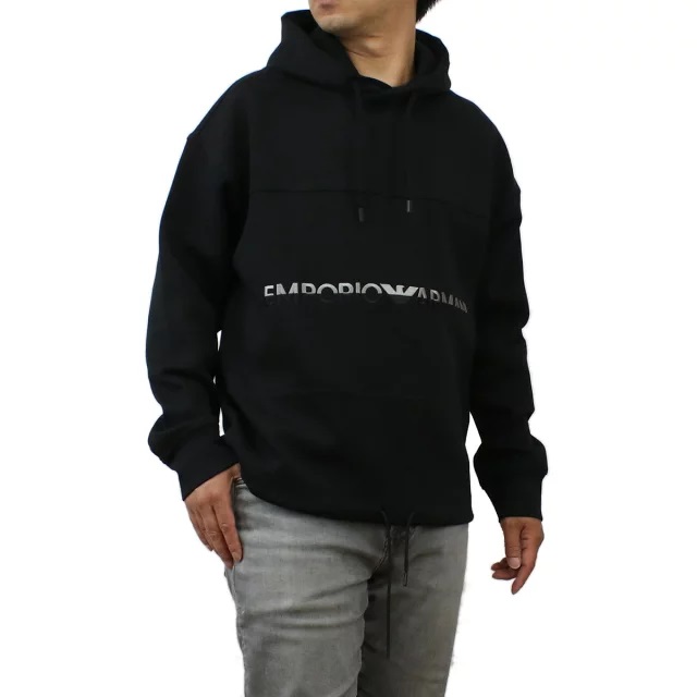 🇮🇹 **EMPORIO ARMANI（エンポリオ・アルマーニ）**で叶える 都会的なスポーツ・ラグジュアリー！オンラインで見つける 至高のスウェット・コレクション！✨