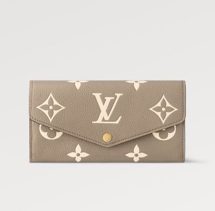 🇫🇷 Louis Vuitton（ルイ・ヴィトン）で叶える、最高峰のラグジュアリー・モード！オンラインで見つける「アイコン・ウォレット」コレクション！✨